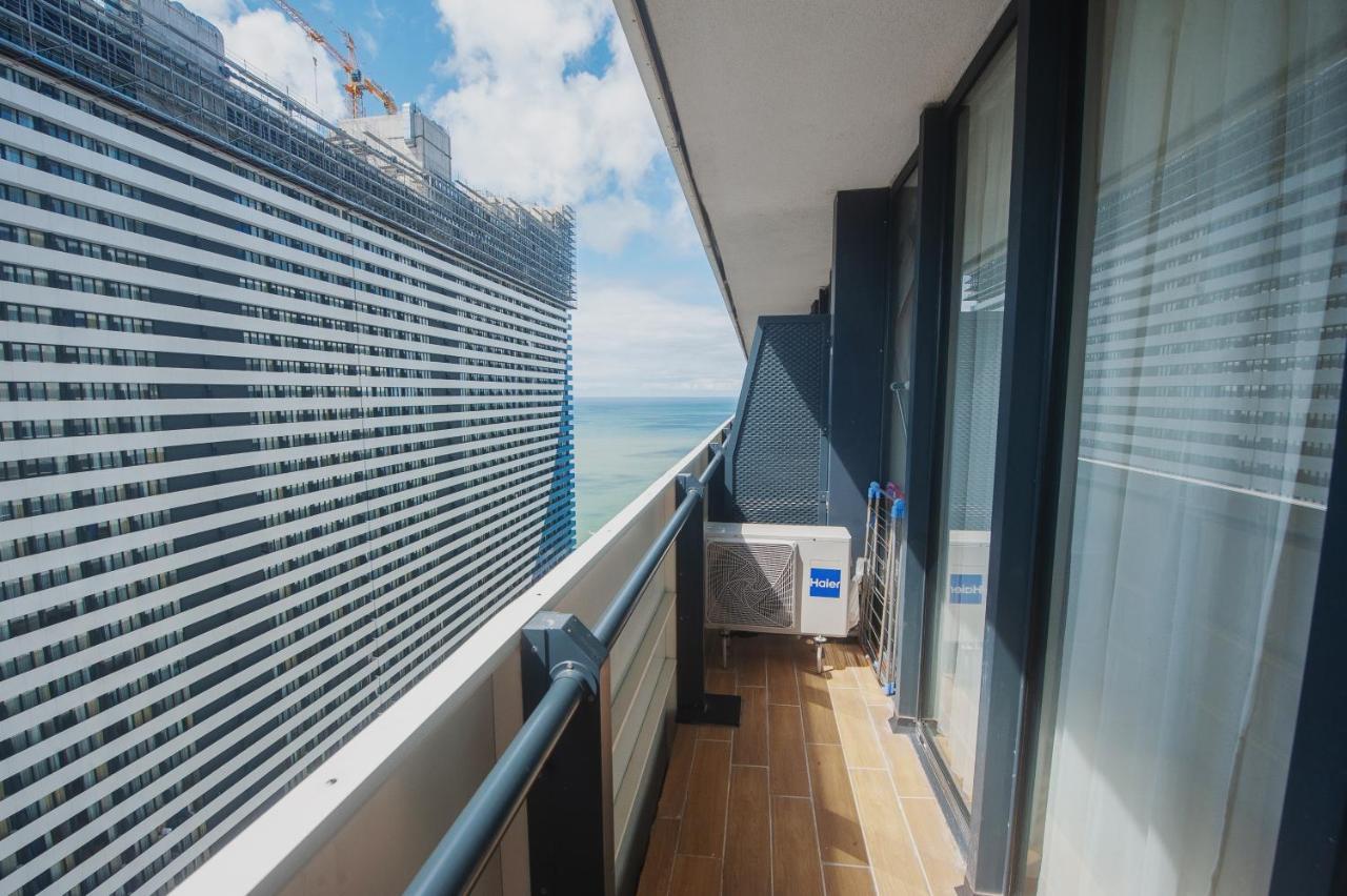 Orbi City Towers Batumi Exterior foto