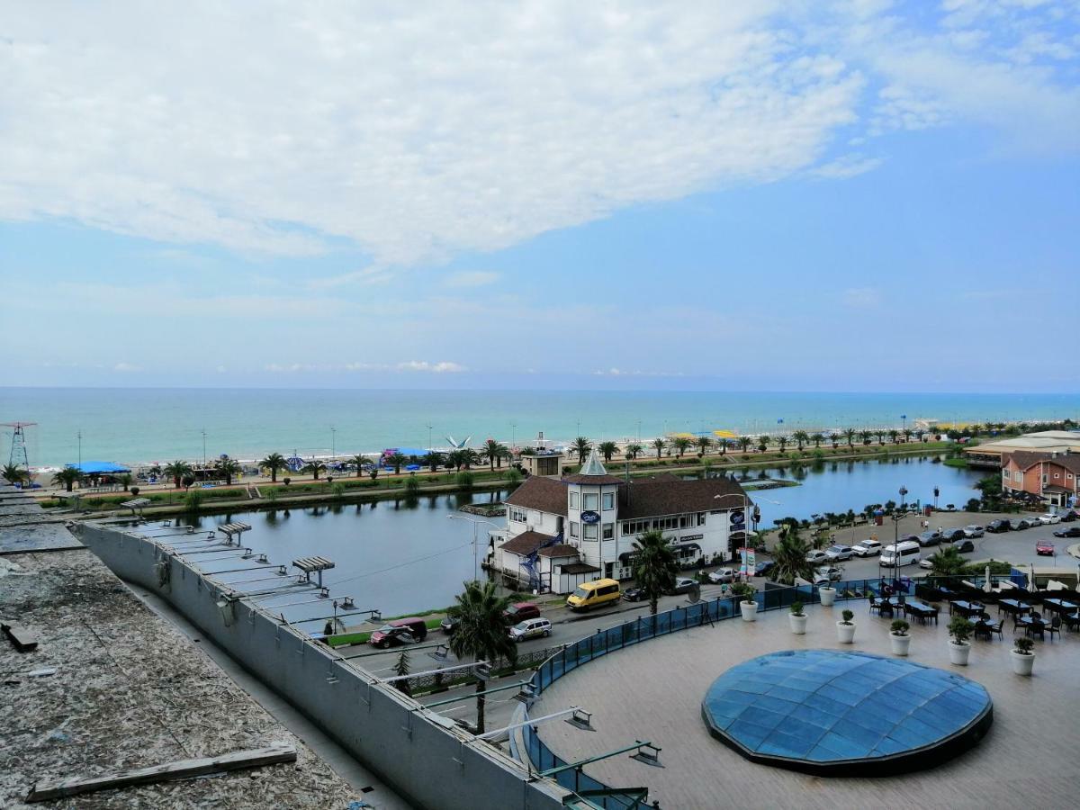 Orbi City Towers Batumi Exterior foto